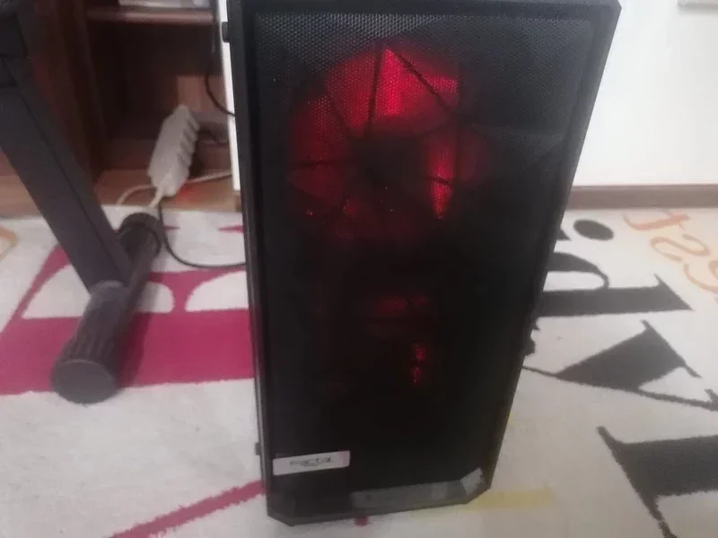 Vand PC fara ram si placa video